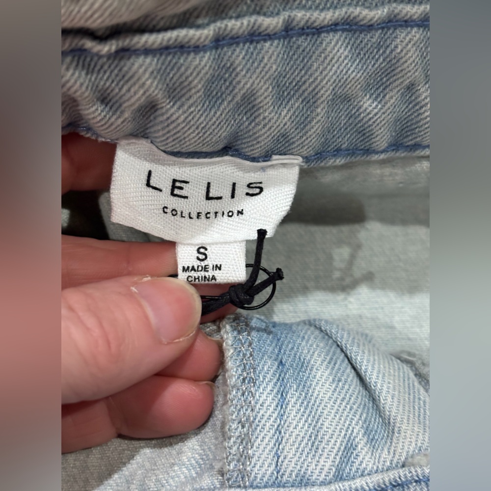 Le Lis Nashville Nights denim shorts with buckle ❤️NWT - Picture 6 of 8